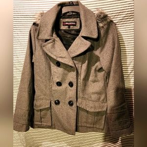 JUNIORS Coat-Size Large Urban Republic